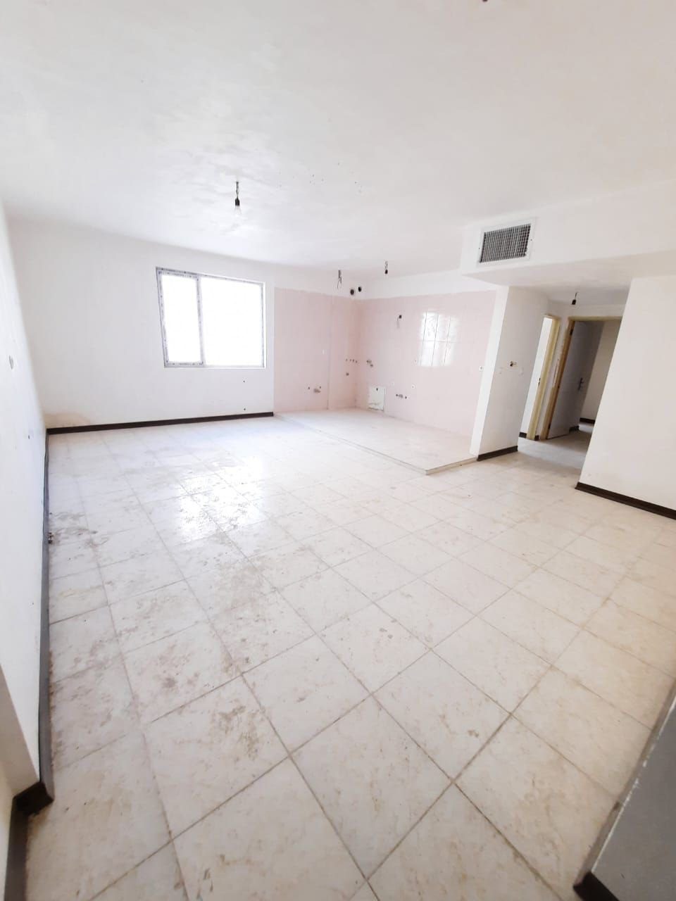 آپارتمان 85 متری هشتگرد (2)