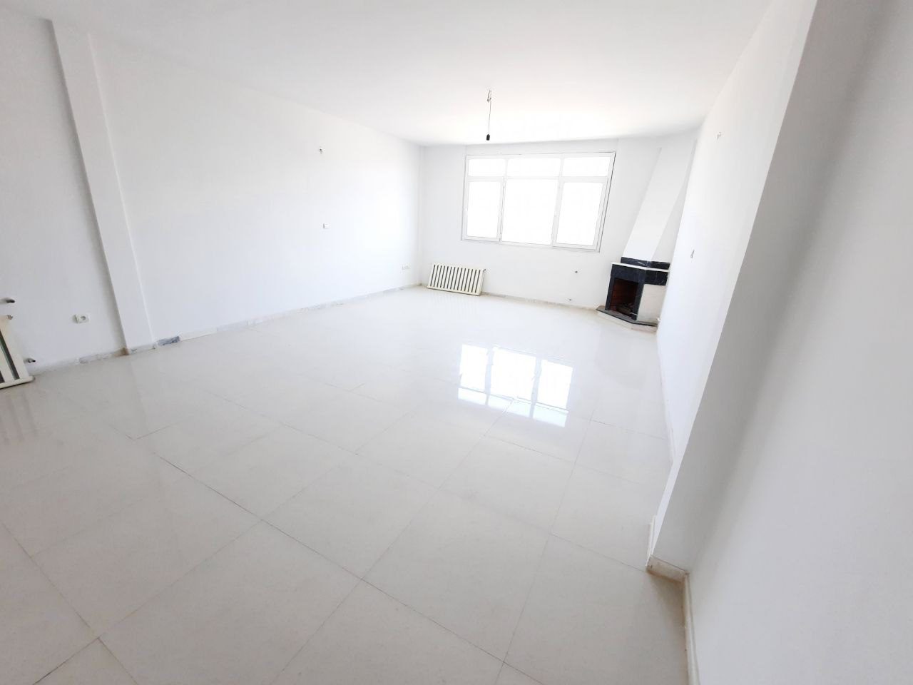 آپارتمان 118 متری فاز 1 هشتگرد (2)