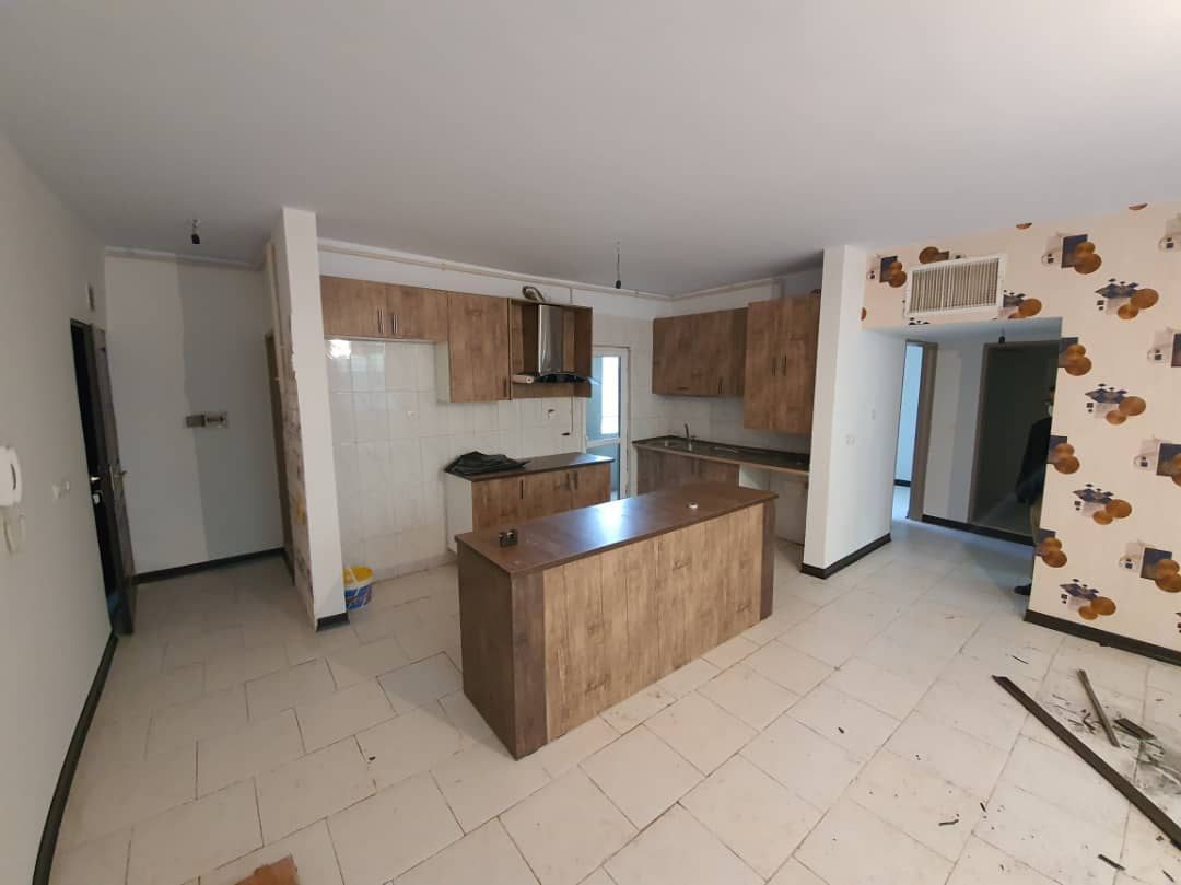 آپارتمان 80 متری مسکن مهر فاز 4 هشتگرد 2