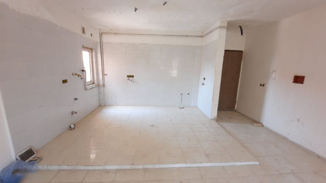 آپارتمان 83 متری مسکن مهر فاز 7 هشتگرد (2)