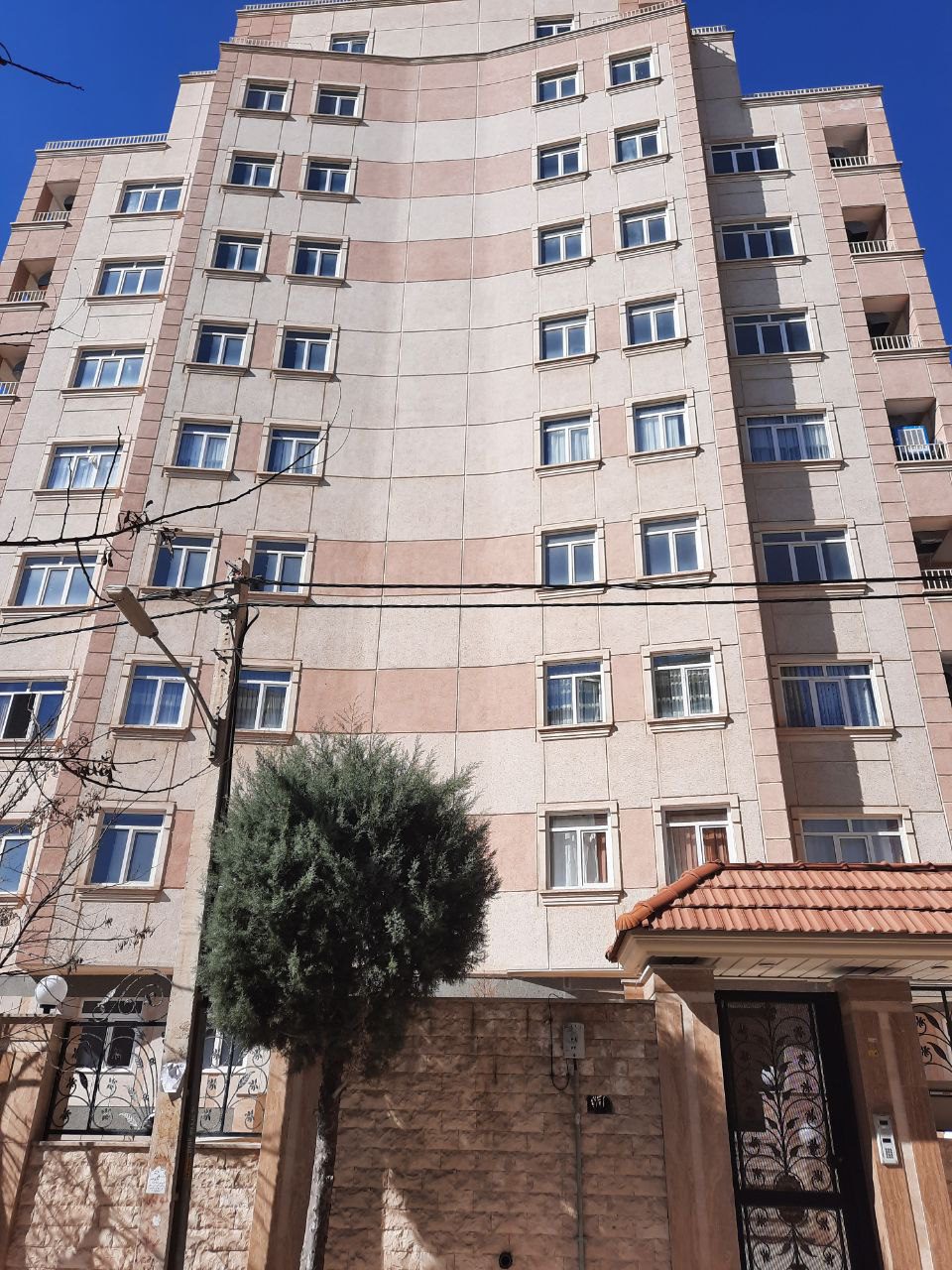 آپارتمان 90 متری هشتگرد فاز 1 (1) آپارتمان 90 متری هشتگرد فاز 1 (1)