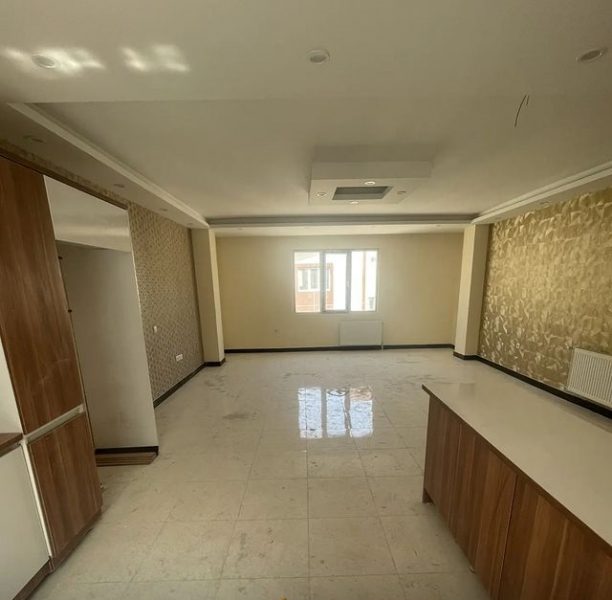 آپارتمان 93 متری فاز 4 ایرانسابله (2)