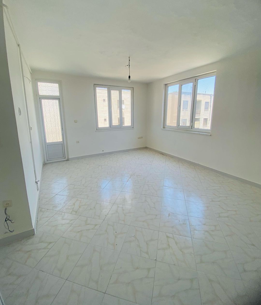 آپارتمان 100 متری فاز 2 هشتگرد (9) آپارتمان 100 متری فاز 2 هشتگرد (9)