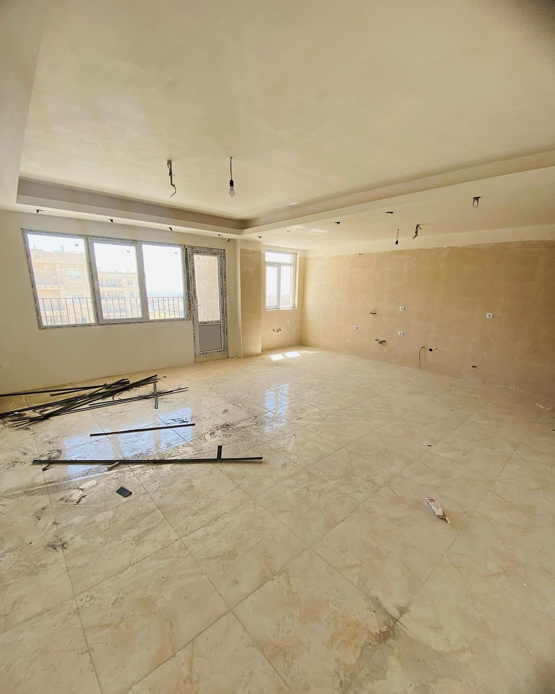 آپارتمان 2 خوابه فاز 7 هشتگرد (4)