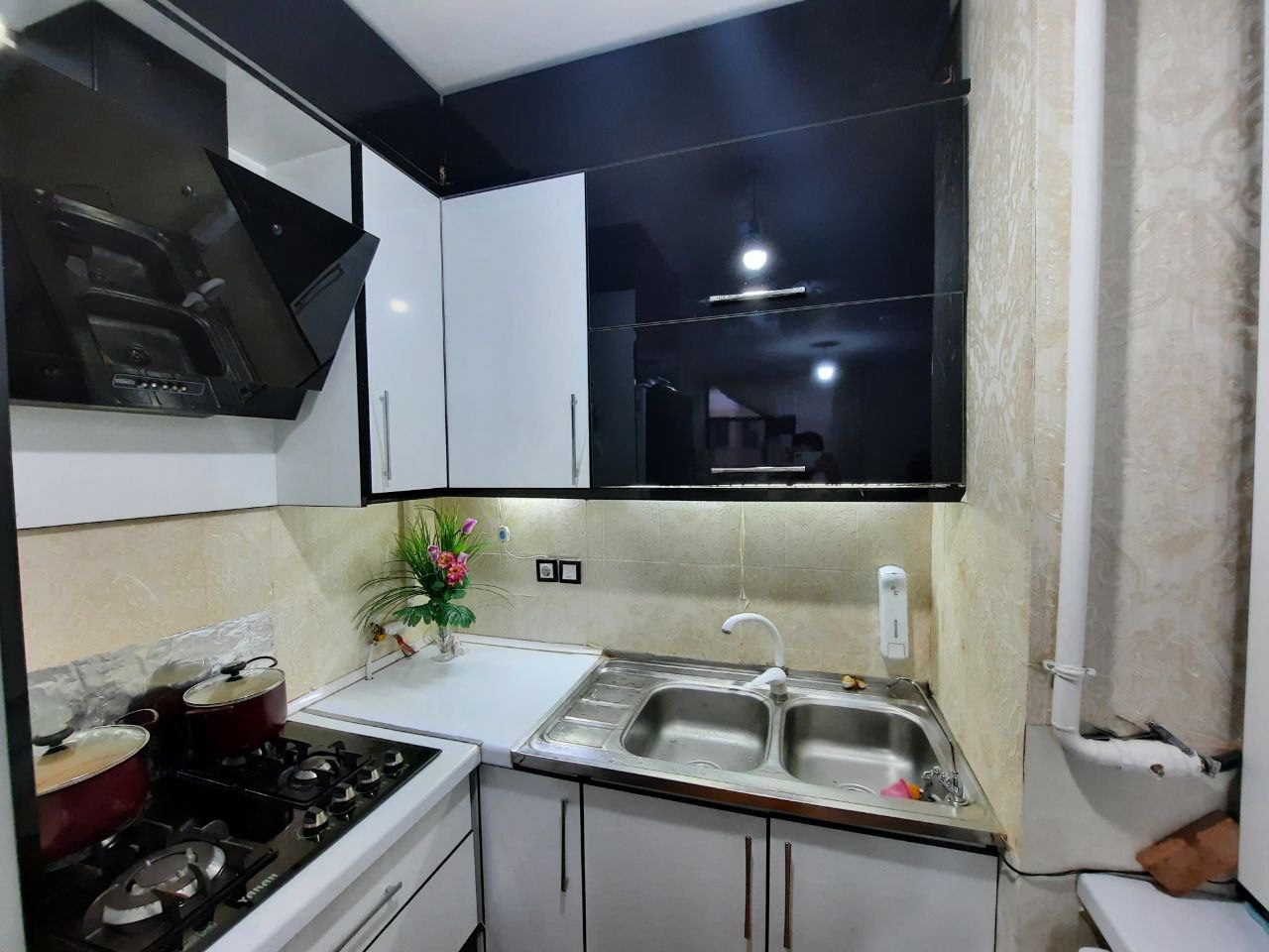 آپارتمان 46 متر فاز 2 هشتگرد (4)