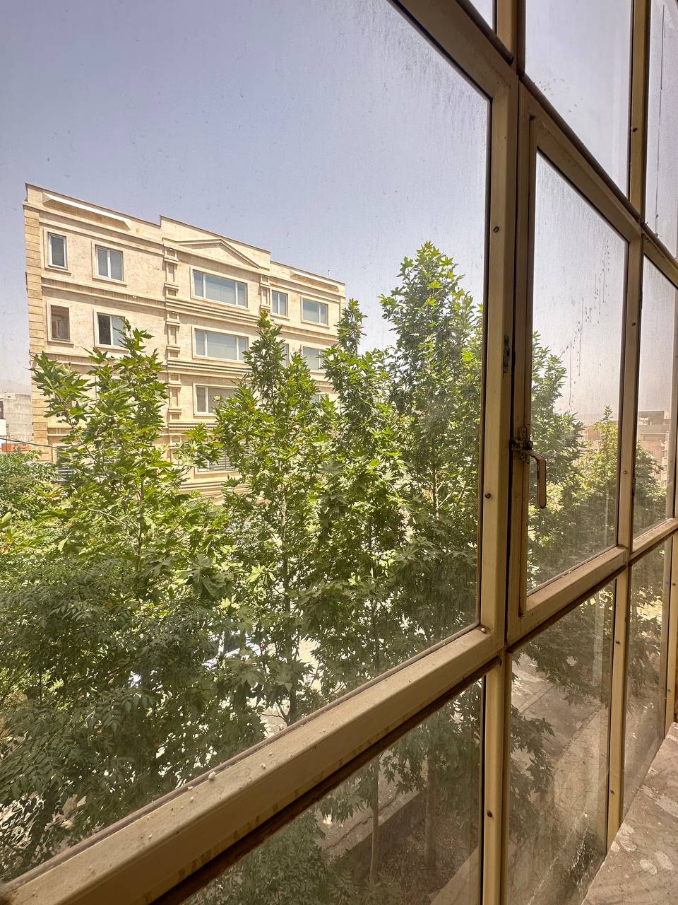 آپارتمان 80 متری فاز 2 هشتگرد (2)