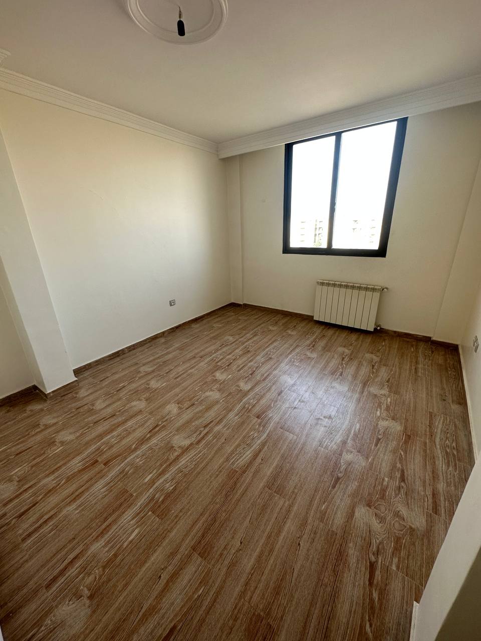 آپارتمان 90 متری فاز 1 (4) آپارتمان 90 متری فاز 1 (4)