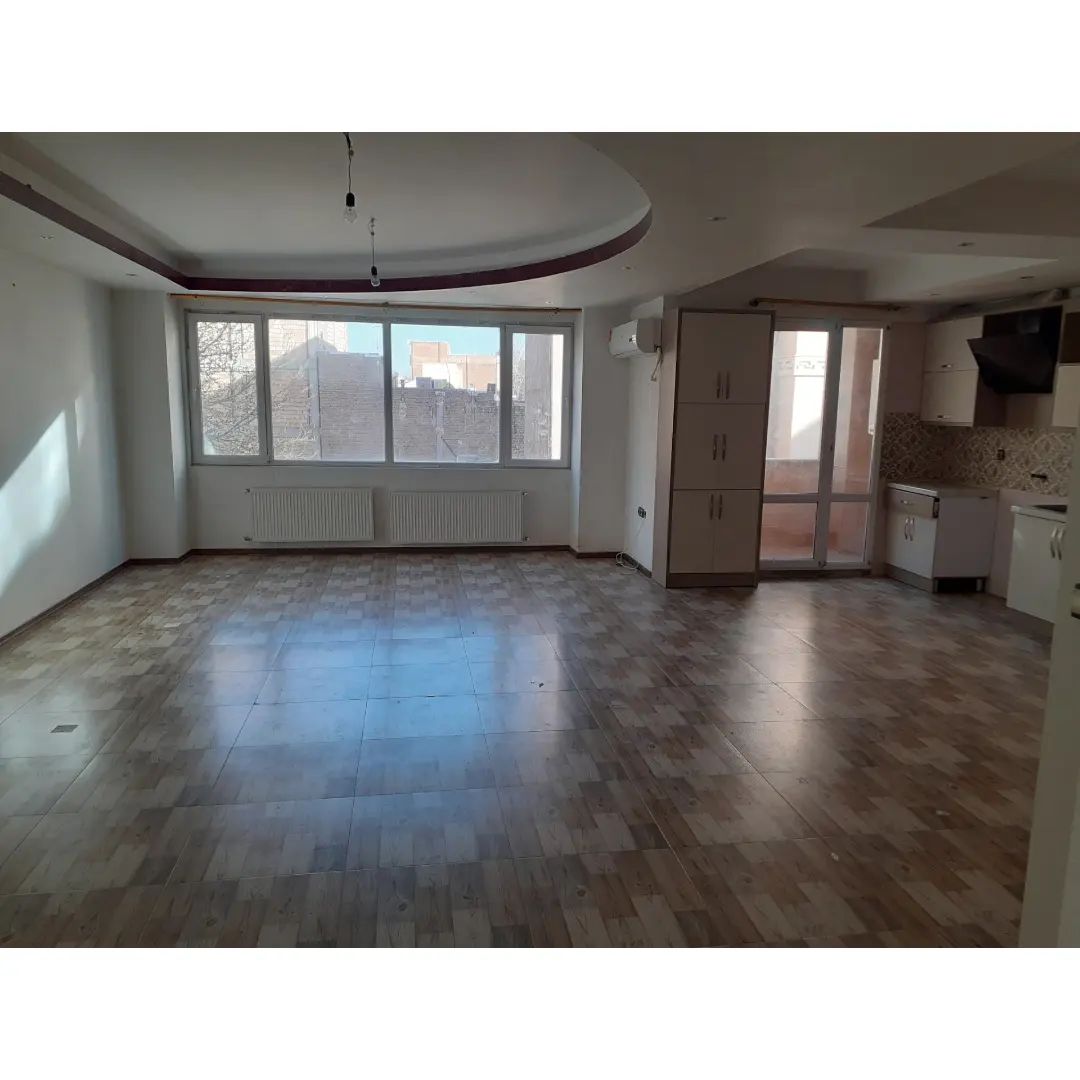 آپارتمان دو خواب فاز 4 هشتگرد (8)