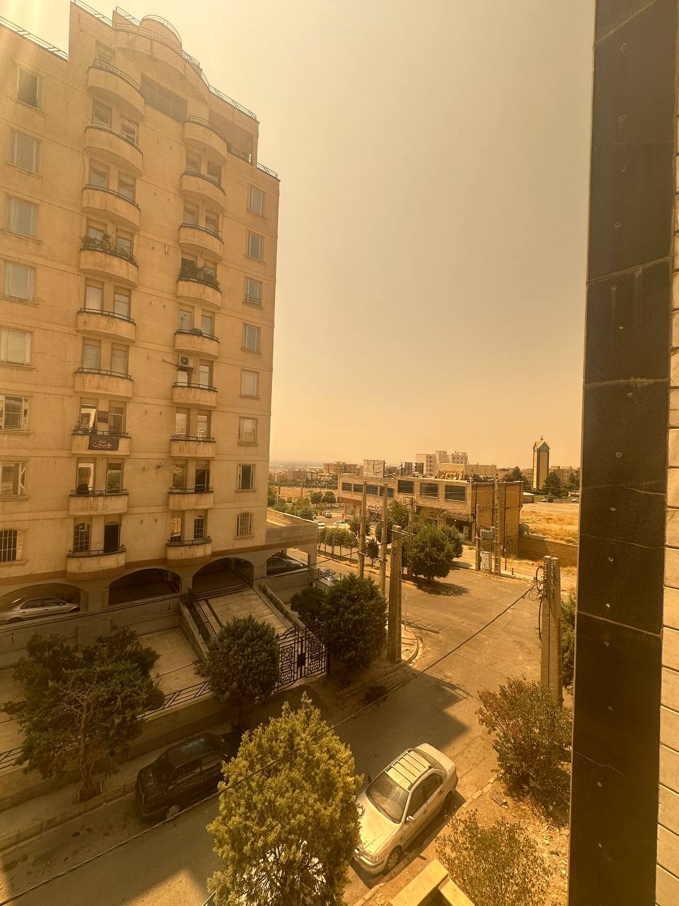 آپارتمان دو خوابه فاز 1 (3) آپارتمان دو خوابه فاز 1 (3)