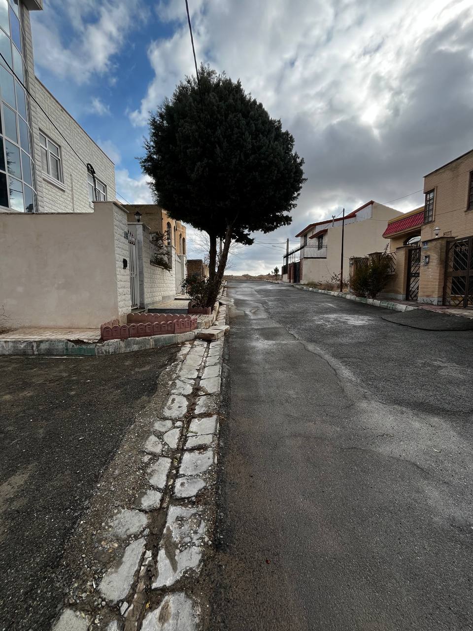 زمین ویلایی 250 متری فاز 1 هشتگرد (4)