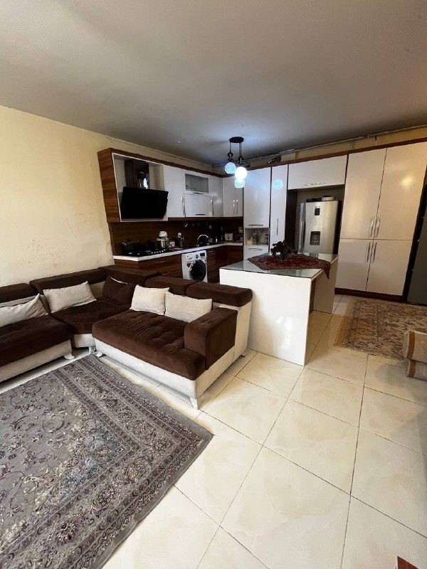 آپارتمان 85 متری فاز 1 هشتگرد